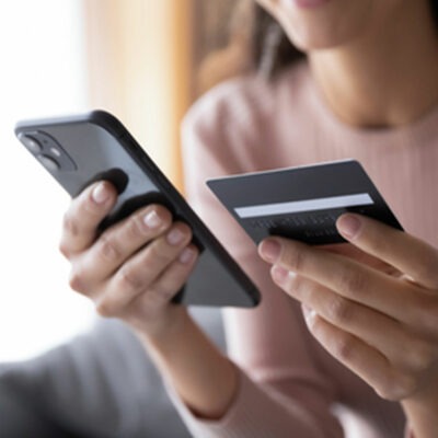 Fórmate en medios de pago internacional