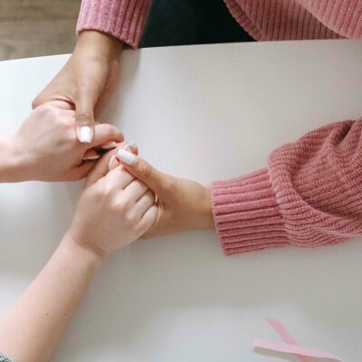 Fórmate con el Postgrado Experto en Cuidados y Tratamiento de Soporte del Enfermo con Cáncer