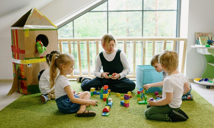 ¿Qué es un aula infantil y cuántos niños hay?