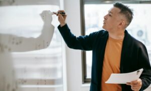 Descubre el coaching vs mentoring, qué es lo mejor