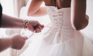 ¿Cuánto cuesta un vestido de novia?
