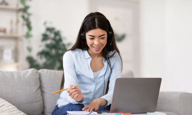 ¿Cuánto gana alguien con un MBA en España: salarios reales por sector?