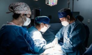 Descubre dónde estudiar cirugía médica