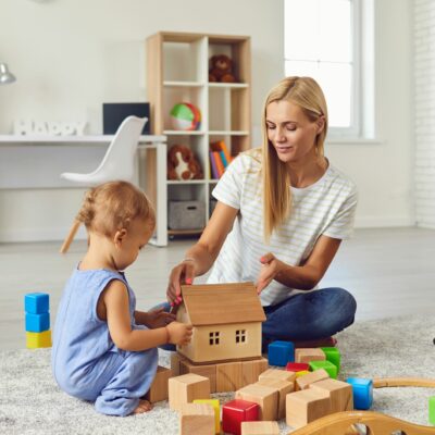 Máster en Auxiliar de Educación Infantil + Máster en Enfermería Escolar