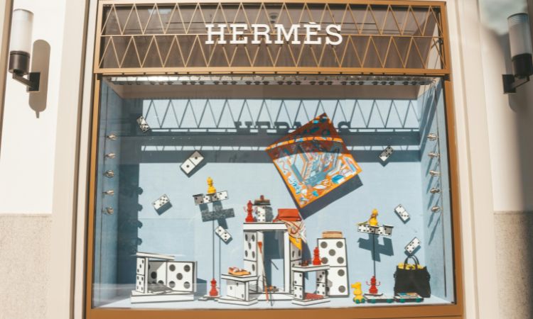 Escaparate de verano: ¿cómo decorarlo?