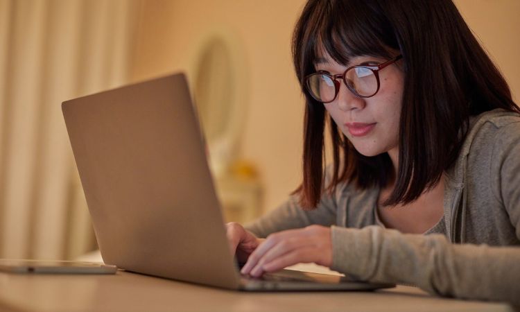 ¿Por qué estudiar psicología online?