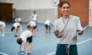 Conoce cuáles son los juegos de educación física que potencian el desarrollo