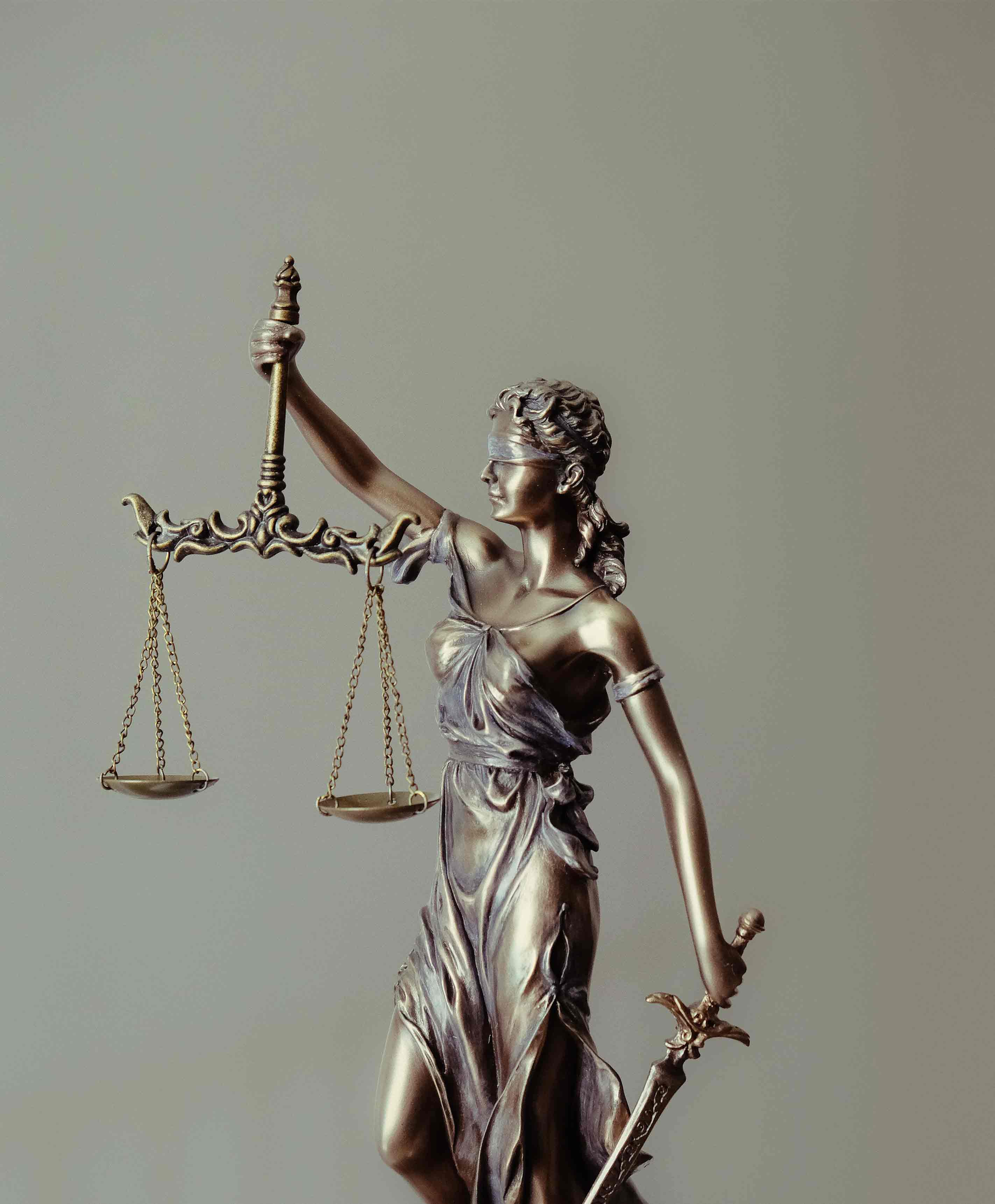 Conviértete en jurista estudidando Máster en Derecho Penal