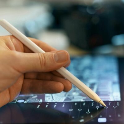 Estudiar el máster en IA en el sector artístico