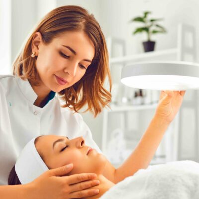 Estudia el Máster en Medicina Estética y asegúrate una especialización en el ámbito de la sanidad y la imagen personal