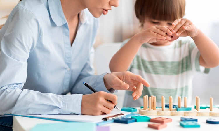 Estudiar psicología infantil: cómo y dónde especializarte