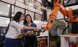 Descubre qué es un robot colaborativo con estos ejemplos y cuáles son sus características