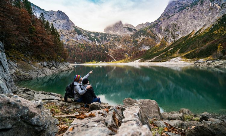 Las tendencias de turismo 2025: ¿qué buscan los viajeros y cómo adaptar tu oferta?
