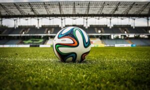 Retransmitir un torneo de fútbol, clave para el comentarista deportivo